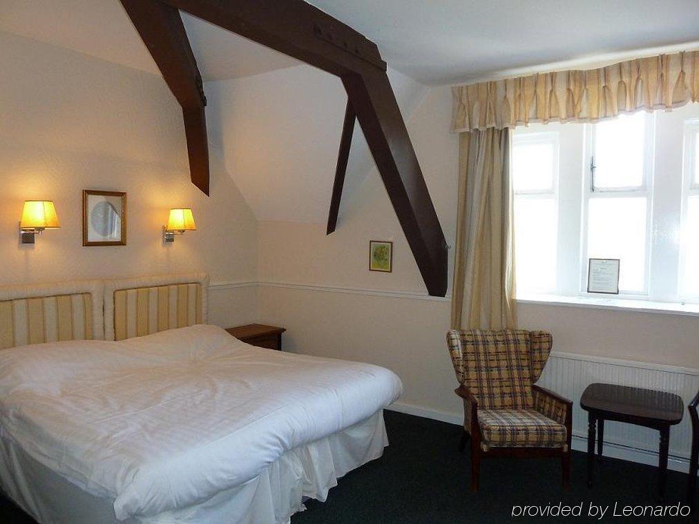 Durker Roods Hotel Хаддерсфилд Номер фото